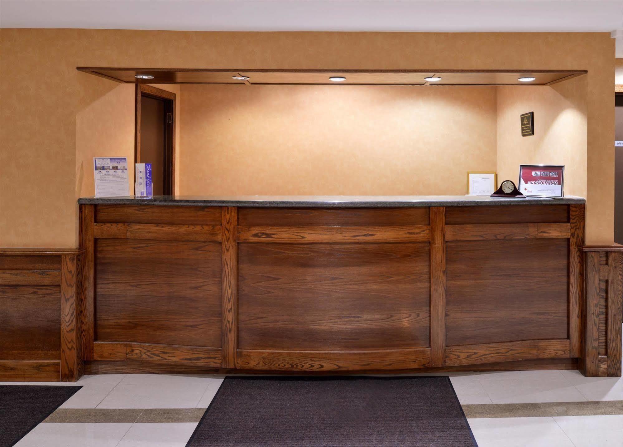 Motel 6-Trenton, On Luaran gambar
