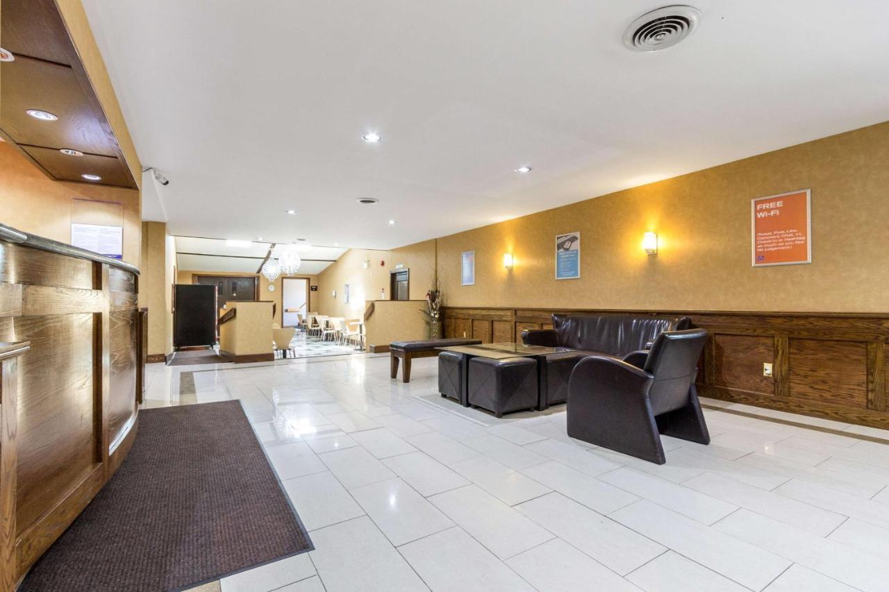 Motel 6-Trenton, On Luaran gambar